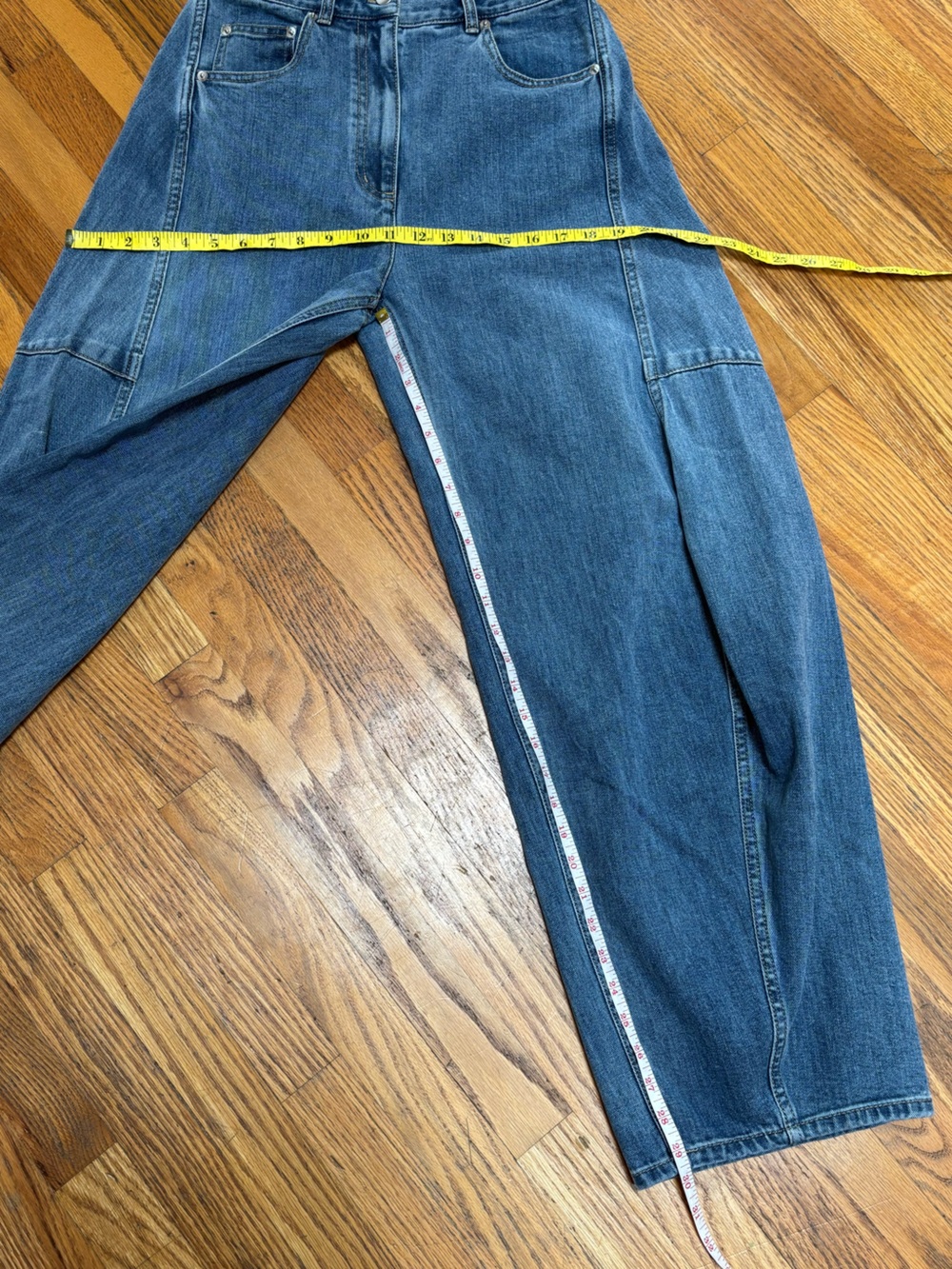 Tibi Denim Sid Jeans regular length size 26 barely worn - Picture 6 of 9